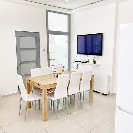 Luxury Apartment In The Centre Ac Parking Garden Βουδαπέστη Εξωτερικό φωτογραφία